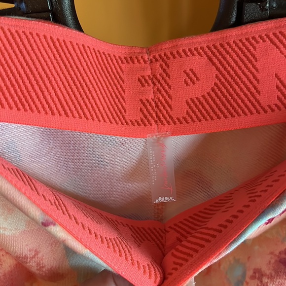 FREE PEOPLE FP Movement All That Set - Picture 6 of 10